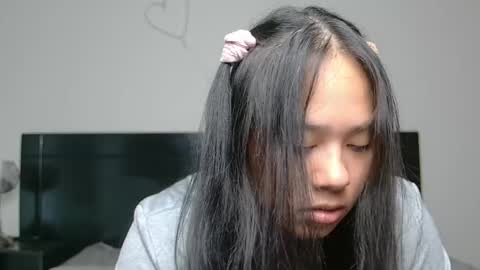 Anna online show from 04/17/26, 10:02