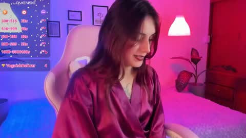 Snapshot of anne_bloom_ chatting on 12/12/24, 12:27 Anne online show from 12/12/24, 12:27