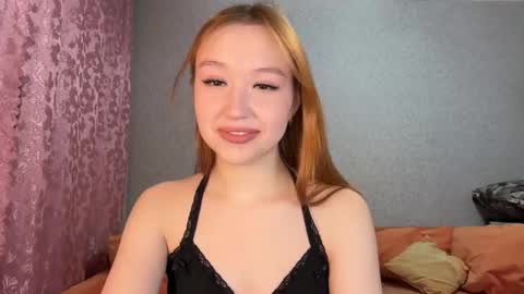 anne_blossomm online show from 02/03/26, 04:12