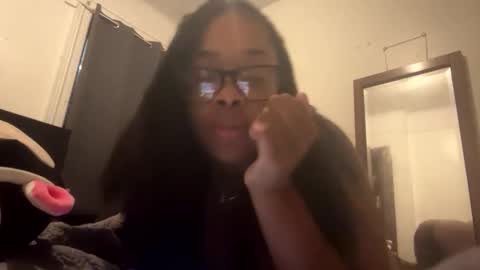 Snapshot of anne_lynn chatting on 09/18/25, 01:51 anne_lynn online show from 09/18/25, 01:51