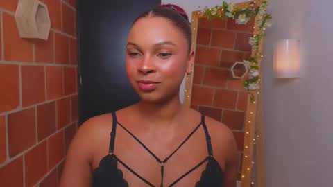 Snapshot of anne_rachel chatting on 01/14/25, 09:09 anne_rachel online show from 01/14/25, 09:09