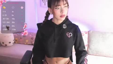 Anne online show from 09/18/25, 10:56