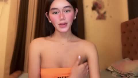 Kim online show from 12/22/24, 05:32