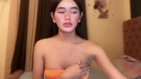 Kim online show from 12/23/24, 12:14