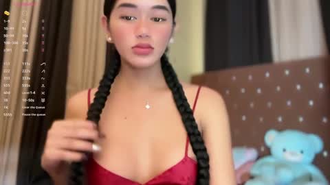 Kim online show from 02/22/25, 11:13