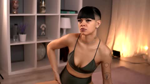 Anne online show from 02/27/26, 06:02