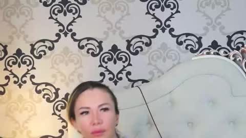 annekay online show from 04/25/26, 09:01