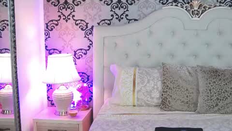 annekay online show from 07/01/26, 07:54