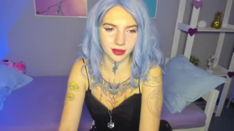 Snapshot of annetenet chatting on 01/10/25, 07:14 Annet online show from 01/10/25, 07:14