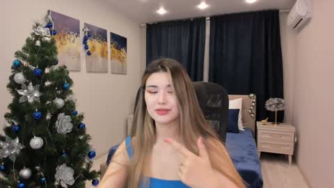 annetli online show from 12/12/24, 07:08