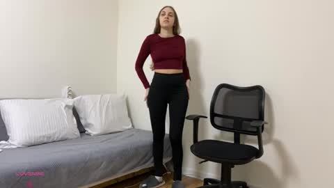 Snapshot of annetmoroz chatting on 02/25/26, 12:37 Ann Serj online show from 02/25/26, 12:37