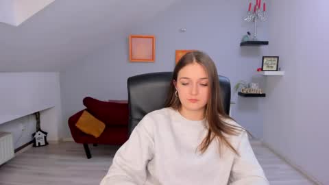 annewilsonn online show from 04/02/26, 04:26