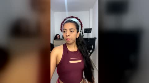 Snapshot of anngela01 chatting on 01/09/26, 04:37 anngela online show from 01/09/26, 04:37