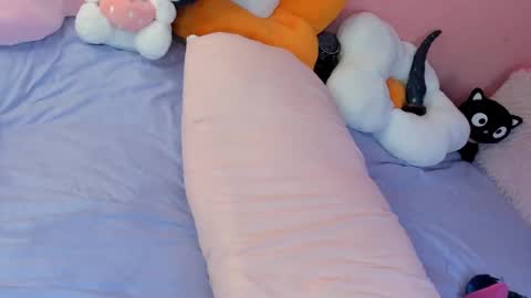 anni online show from 12/04/24, 02:31