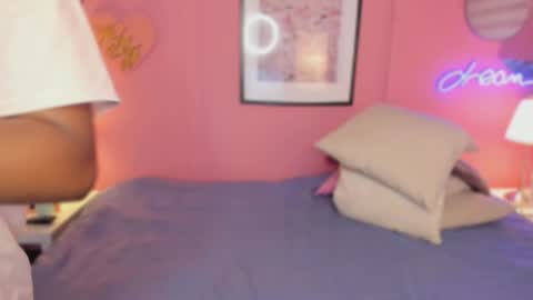 annia online show from 10/01/25, 06:58