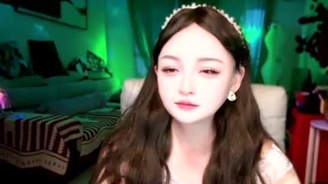 Snapshot of annibb chatting on 06/21/26, 11:13 Anni online show from 06/21/26, 11:13
