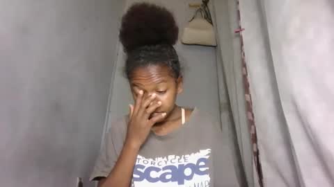 annick98 online show from 02/22/26, 07:40