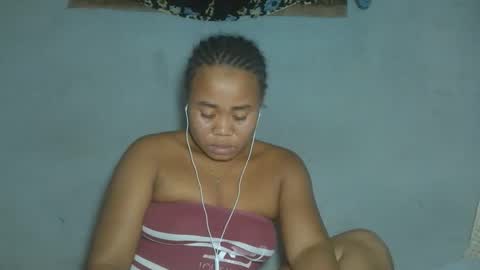 annick98 online show from 04/18/26, 07:29