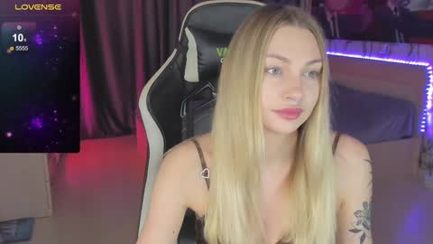 Annie online show from 12/22/24, 07:44