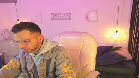 Annie And Ryan  online show from 02/04/26, 03:01