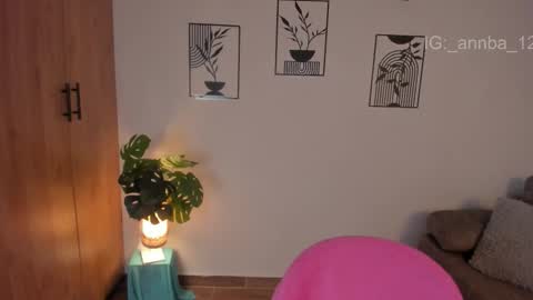 annie_barozzi online show from 03/25/26, 01:39