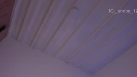 annie_barozzi online show from 04/01/26, 02:58