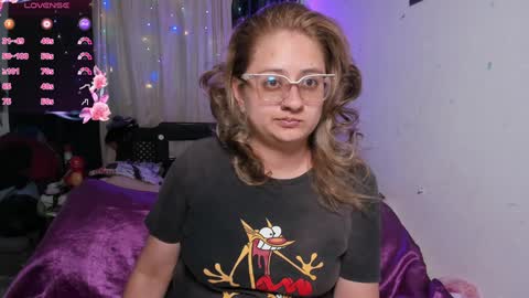 Snapshot of annie_bigboobs_ chatting on 01/22/25, 09:32 Ana Bolena independent model online show from 01/22/25, 09:32