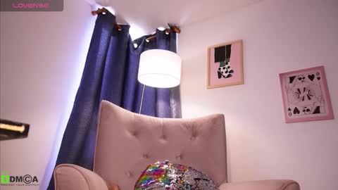 Annie online show from 02/09/26, 02:21