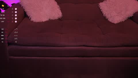 Snapshot of annie_evans24 chatting on 12/17/24, 12:56 Annie Evans online show from 12/17/24, 12:56