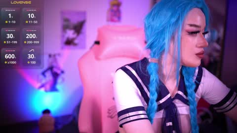 Annie May   online show from 12/14/24, 06:20