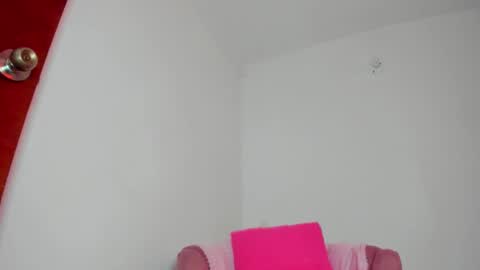 annie_rosse1017 online show from 01/15/26, 08:23