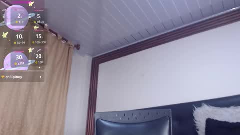 annie_scott_ online show from 12/17/25, 09:10