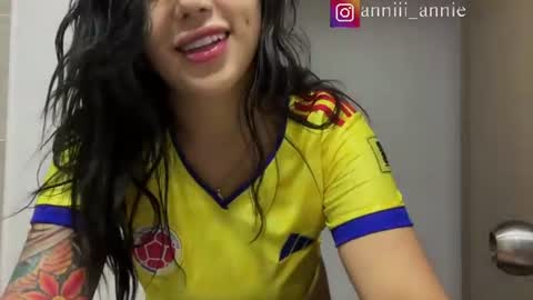 JEANNE no olvides seguirme dont forget follow me  uu online show from 07/03/26, 09:32