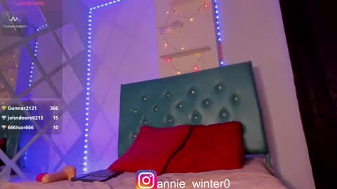 Snapshot of annie_winter1 chatting on 03/03/25, 11:14 Annie online show from 03/03/25, 11:14