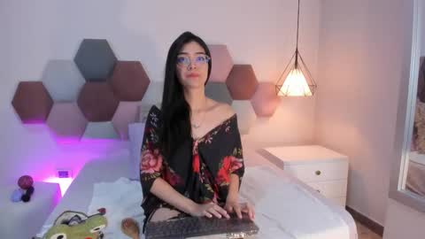 Annie Bluee online show from 03/23/26, 12:09