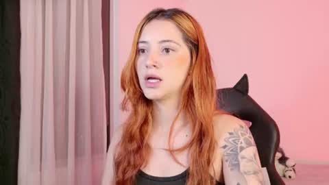 Snapshot of anniemora_ chatting on 07/17/26, 03:13 Annie online show from 07/17/26, 03:13