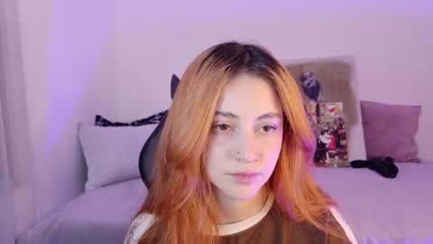 Snapshot of anniemora_ chatting on 07/29/26, 02:32 Annie online show from 07/29/26, 02:32
