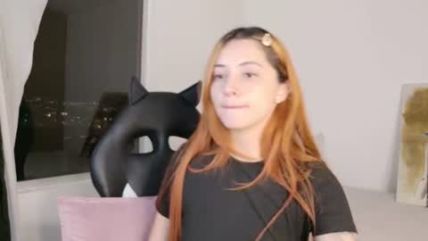 Snapshot of anniemora_ chatting on 08/06/26, 03:19 Annie online show from 08/06/26, 03:19