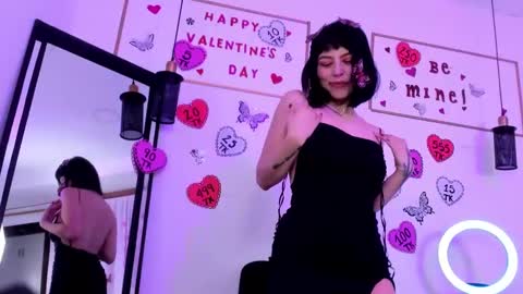 Annie online show from 02/14/25, 11:53