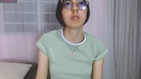 Annie Sparkle online show from 04/11/26, 12:15