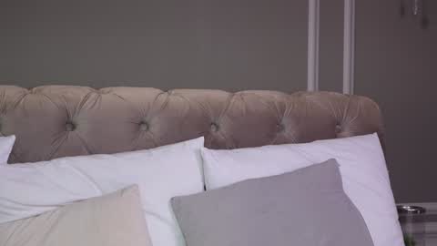 AnnieStyles online show from 01/03/25, 09:25