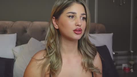 AnnieStyles online show from 01/24/25, 09:39