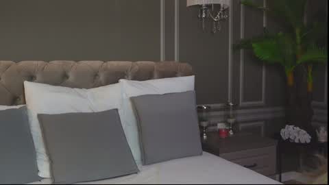 AnnieStyles online show from 02/07/25, 04:06