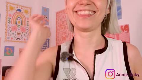 annietinky online show from 03/04/26, 02:50