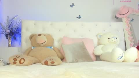 Snapshot of annigv chatting on 02/03/25, 09:41 Angels Melody online show from 02/03/25, 09:41