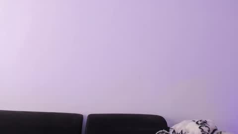 Annie  Alex online show from 02/08/25, 05:39