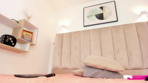 Annie Queen online show from 09/20/25, 03:18