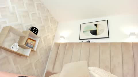 Snapshot of anniie_queen chatting on 02/06/26, 04:28 Annie Queen online show from 02/06/26, 04:28