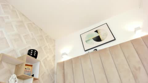 Snapshot of anniie_queen chatting on 02/18/26, 03:13 Annie Queen online show from 02/18/26, 03:13