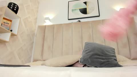 Snapshot of anniie_queen chatting on 02/28/26, 03:40 Annie Queen online show from 02/28/26, 03:40